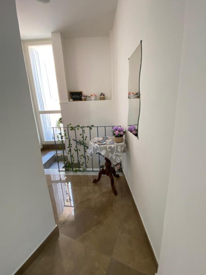 Le Mirage Residence كاستيلاّماري دي ستا المظهر الخارجي الصورة